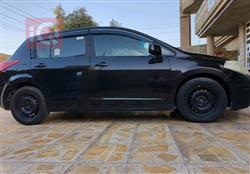 نيسان فيرسا